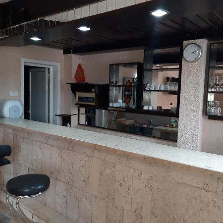 Kazablanka Rooms Aerodrom Susunja Экстерьер фото